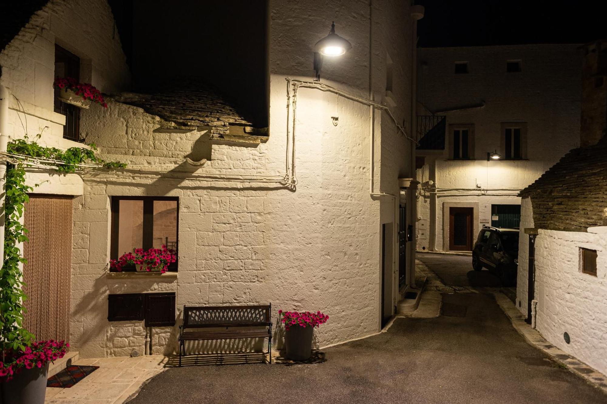 Il Trullo Moore Альберобелло Экстерьер фото